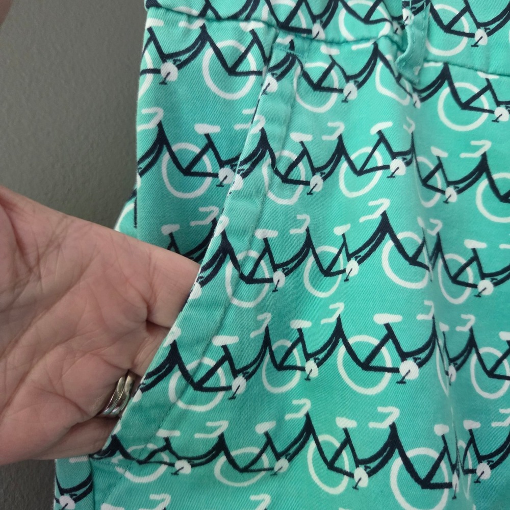 Crown & Ivy Woman 22W Aqua Bicycle Print Chino Shorts Plus Size Stretch Cotton - Picture 4 of 5